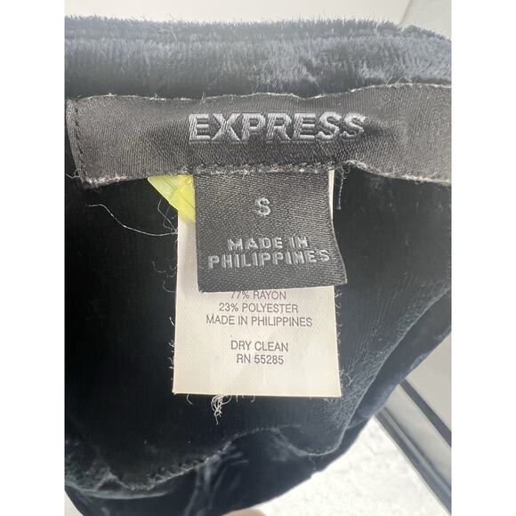 Express Black Velvet Bow Front Handkerchief Hem Skirt Small - Picture 3 of 3